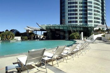 Apartment 4204 - HR Surfers Paradise - Broome Tourism 4
