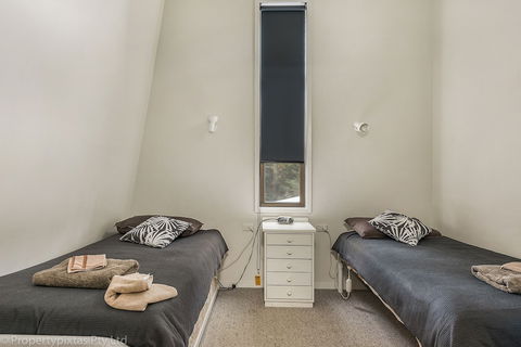 Bay Retreat Port Arthur - Broome Tourism 3