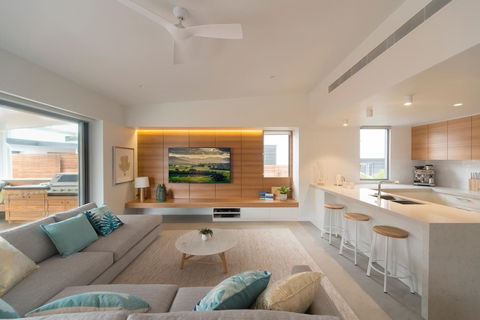 Kaylani Beach Houses - Broome Tourism 6