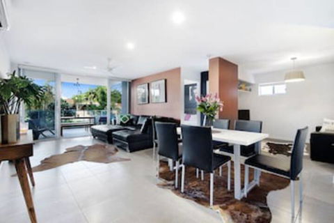 Waterford Private Apartments - Broome Tourism 0
