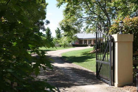 Exeter Farm Stay - Broome Tourism 0