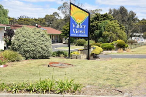 Valley Views Motel & Chalets - Broome Tourism 0