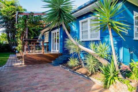 Frankies Beach House - Broome Tourism 0