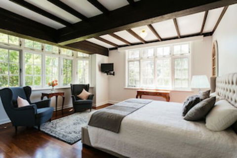 Elliot House - Broome Tourism 0