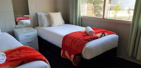 Bridgewater Motel - Broome Tourism 6