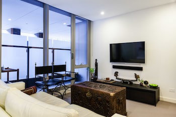 MATILDA, 1BDR South Yarra Apartment - Broome Tourism 0