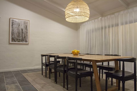 Balgownie Estate Winery Retreat & Restaurant - Broome Tourism 0