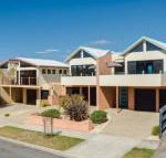 Fischer Torquay by Gold Star Stays - Broome Tourism