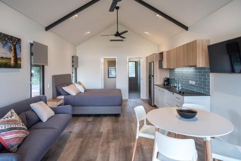 Kimberleyland Waterfront Holiday Park - Broome Tourism 3