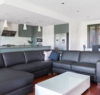 Oasis on the Yarra Valley - Broome Tourism