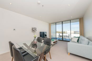Accommodate Canberra - Manhattan - Broome Tourism 3