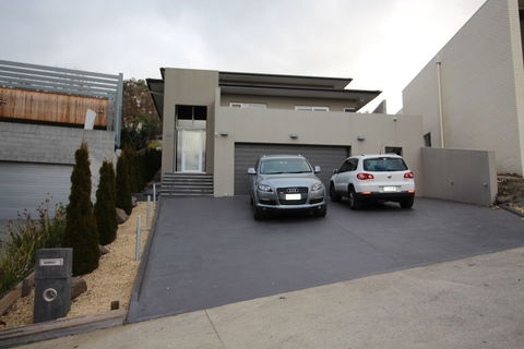 Sunny Sandy Bay Apartment - Broome Tourism 5