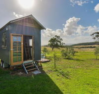 Live Big in The Gurdies Tiny House with a View - Broome Tourism