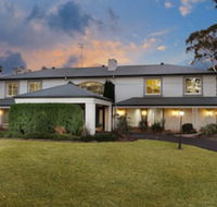 Luxury Bungalow - Broome Tourism
