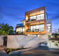 Manhattan Apartments - Caulfield North - Broome Tourism