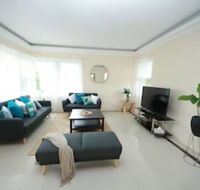 Baulkham Hills Beauty - Broome Tourism