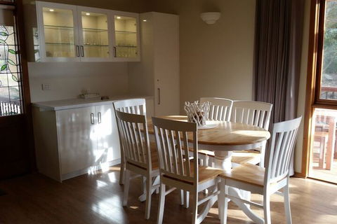 Day Dream Cottage - Broome Tourism 5