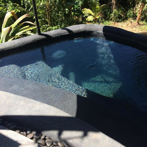 Earthship Daintree - Broome Tourism 5