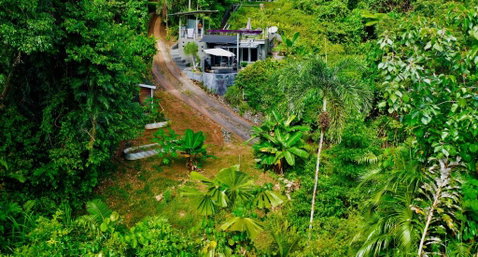 Earthship Daintree - Broome Tourism 6