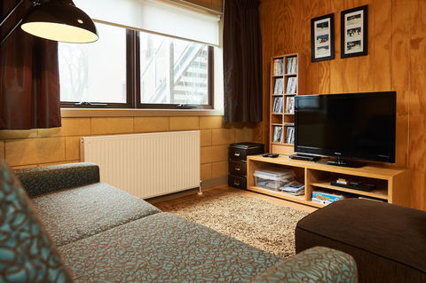 Buller Holidays Apartment Rentals - Broome Tourism 6