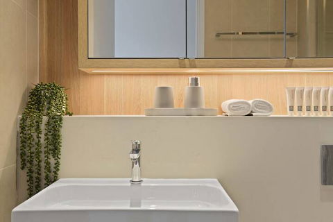 New Contemporary Apartment Near Macquarie Centre - Broome Tourism 7