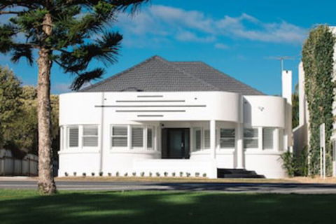 Deco Beach Luxury Apartments - Broome Tourism 0
