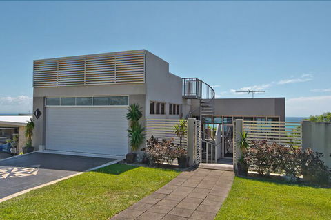 Tangalooma Sea Change - Broome Tourism 1