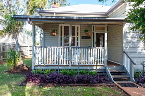Ambiente Cottage Pet & Family Friendly - Broome Tourism 2