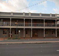 Parkview Hotel Orange - Broome Tourism
