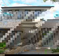 Comfort House near Box Hill - Broome Tourism