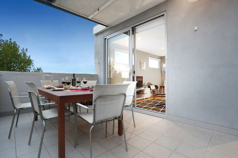 Essendon Sub Penthouse On Napier - Broome Tourism 4