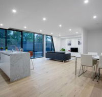 106 Modern Prestige 3 storey New Establishment - Broome Tourism