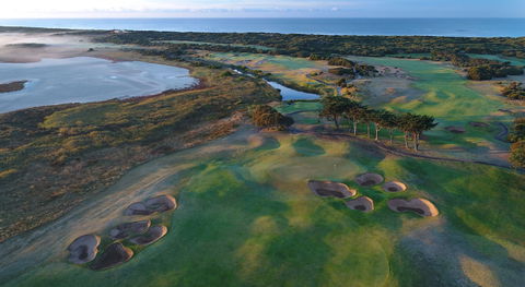 13th Beach Golf Lodges - Broome Tourism 5