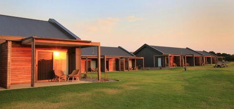 13th Beach Golf Lodges - Broome Tourism 1