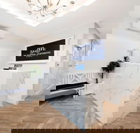 The Hamptons Apartments - St Kilda - Broome Tourism