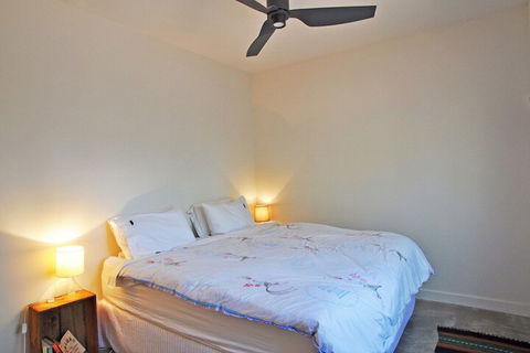 Armstrongs Close TO Beach - Broome Tourism 7