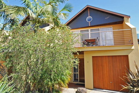 THE Sails 8 Linen Included Central Location - Broome Tourism 2