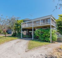 Inverloch Beach HUT Close TO Beach  Shops - Broome Tourism