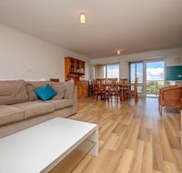 Ocean Avenue 55 - Broome Tourism