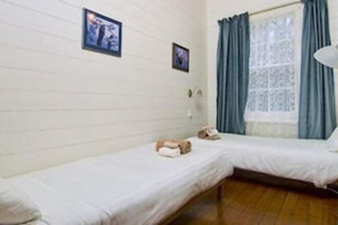 Lake Leake Inn - Broome Tourism 5