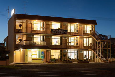 Blue Seas Motel - Broome Tourism 3