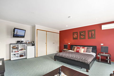 Venus Escapes Guesthouse - Broome Tourism 7