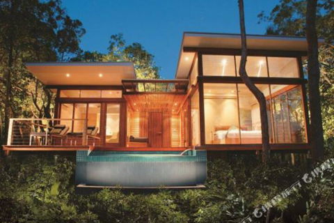 Voyages Bedarra Island - Broome Tourism 2