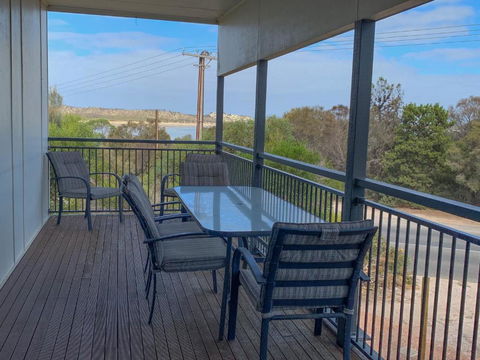 Longbeach House - Broome Tourism 2