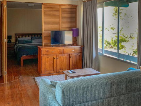 Longbeach House - Broome Tourism 3