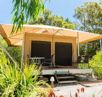 Castaways Moreton Island - Broome Tourism