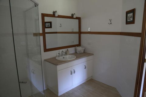 BellbirdHill Bed & Breakfast - Broome Tourism 5