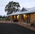 BellbirdHill Bed  Breakfast - Broome Tourism