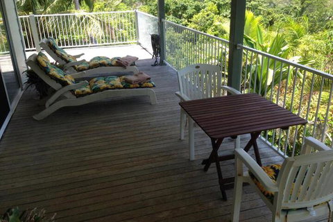Mission Beach Escape BnB - Broome Tourism 7