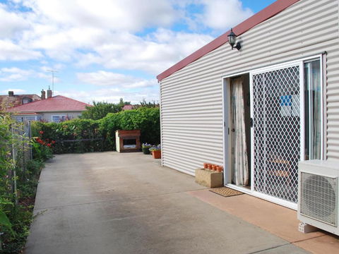 Oatlands Retreat - Broome Tourism 1